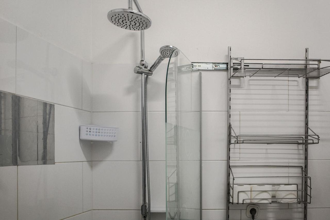 Joyful 2Br Shared Apt Near Millenium Tower & Danube River Wien Eksteriør billede